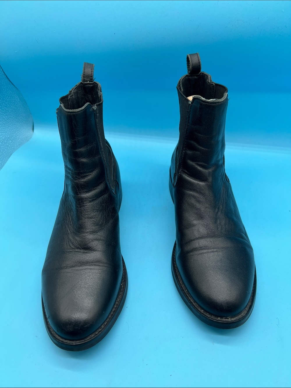 WOMEN'S THURSDAY BOOT CO. BLACK LEATHER CHELSEA SLIP ON ANKLE BOOTS SIZE 6.5